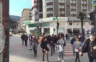 Bursa’da şiddetli lodos zor anlar yaşatmaya devam...