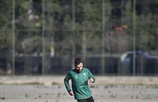 Bursaspor’da çalışmalar devam ediyor