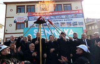 Büyükşehir Şenkaya’daki yatırımlarının açılışını...