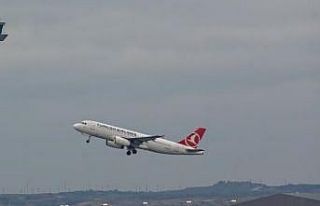 Çardak Havalimanı’ndan 2022 yılında 389 bin...