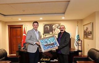 Cemil İpekçi yeni koleksiyonunun hazırlığını...