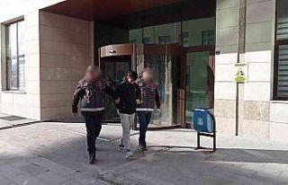 Cep telefonu hırsızı yakalandı