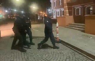 Çeşitli suçlardan aranan firari şahıslar yakayı...