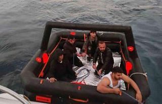 Datça’da 5 düzensiz göçmen kurtarıldı