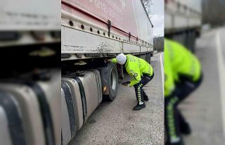 Denetime takılan 12 sürücüye 23 bin 666 lira ceza