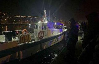 Denize ağ atarken ayağına dolanan balıkçı ağı...