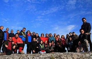 Doğa tutkunları 20 dereceyi bulan sıcaklığı...