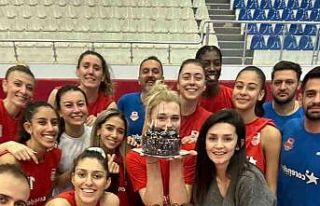 Dudek’e sürpriz doğum günü