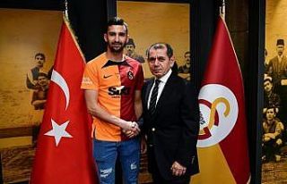 Dursun Özbek: "Galatasaray sevdası Emin’de...