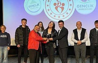 Düzce hayallerini sahneye taşıdı