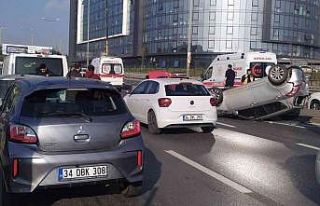 E-5’te zincirleme kaza:2 kişi yaralı