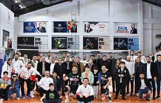 Efeler Ligi 17. hafta: Cizre Belediyespor: 3 - Develi...