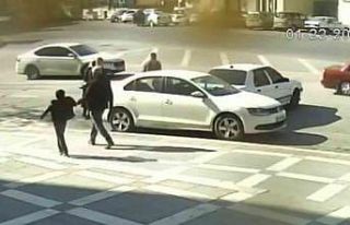 El freni çekilmeyen otomobil kazaya neden oldu