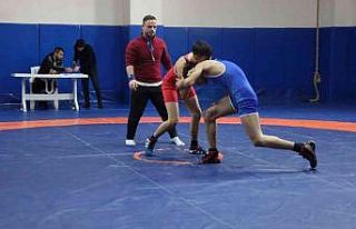 Elazığ’da güreş müsabakaları sona erdi