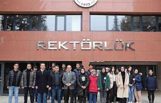 Elazığ’da lise öğrencileri FÜ’yü gezdi