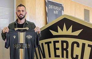 Emre Çolak, İspanya 3. Ligi’ne transfer oldu