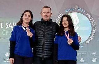 Eskişehirli kadın sporculardan altın madalya