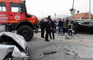 Feci kazada can pazarı: 4 yaralı