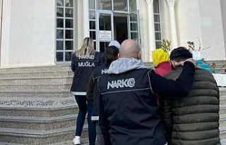 Fethiye’de 1 kilo 325 gram uyuşturucu ele geçirildi