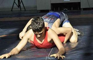 Fethiye’de Serbest Güreş 1. Akdeniz Kupası nefesleri...