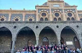 Fındık para edince köy toplu halde umreye gitti