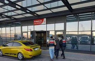 Firari şahıs jandarma ekiplerince yakalandı