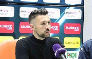 Francesco Farioli: "Bir puan için mutlu olmalıyız"