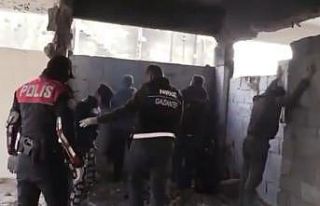 Gaziantep’te metruk binalara şok baskın