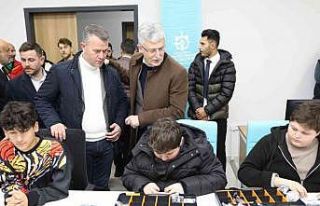 Geleceğin Bill Gates ve Steve Jobs’ları bu merkezde...