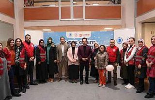 Gönül Elleri Çarşısı’ndan ihtiyaç sahibi...