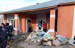 Gürpınar’da ev yangını