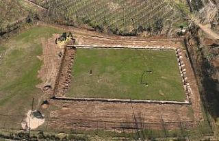 Gürsu Kazıklıköy Mahallesi’ne futbol sahası