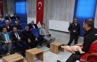 Hakkari’de Muhtarlar "Aile Okulu"nda