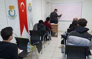 Haliliye’de gençlere bilgisayar ve İngilizce kursu