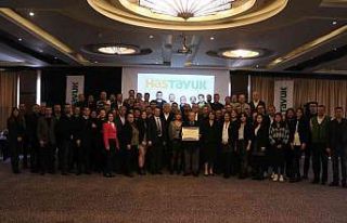 HasTavuk genç fikirlerle büyüyor