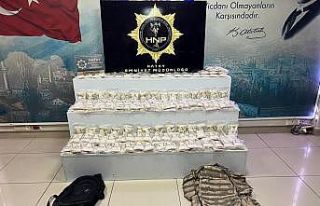 Hatay’da uyuşturucu operasyonu: 193 bin adet hap...