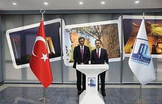 Hindistan’ın Ankara Büyükelçisi Virander Paul,...