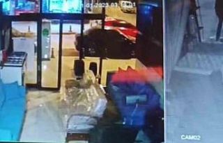 Hülya Avşar maketine saldıran şahsın alkollü...