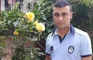 Husumetlisi tarafından bıçaklanan zabıta memuru...