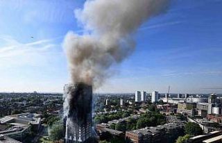 İngiltere’de hükümet Grenfell yangınında eksiklikleri...