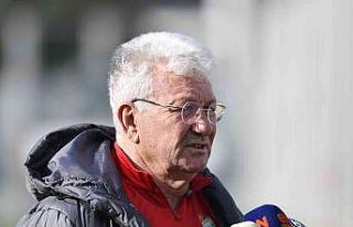 İsmail Ertekin: "Bursaspor ilk yarıdan daha...