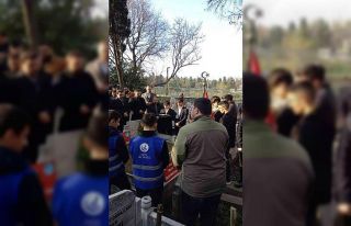 İstanbul Ülkü Ocakları Arvasi Hocayı dualarla...