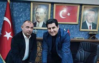 İYİ Parti’den istifa edip AK Parti’ye geçti