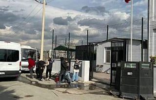 İzmir’de insan kaçakçılarına operasyon: 6 tutuklama