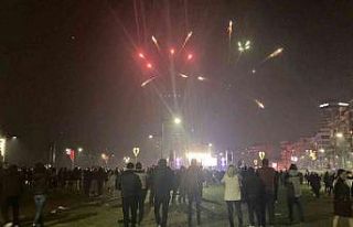 İzmirliler 2023’e Gülşen konseriyle girdi