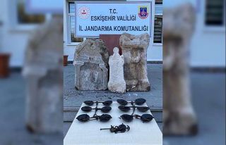 Jandarma ekiplerinden tarihi eser operasyonu
