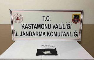 Jandarma ekiplerinin şüphe üzerine durdurduğu...