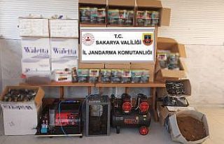 Jandarmadan kaçak sigara baskını: 1 gözaltı