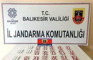 Jandarmadan Karesi ve Sındırgı’da uyuşturucu...