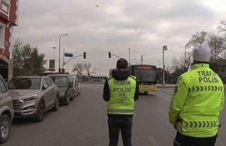 Kadıköy’de dron destekli denetim: Kaçan taksiciye...
